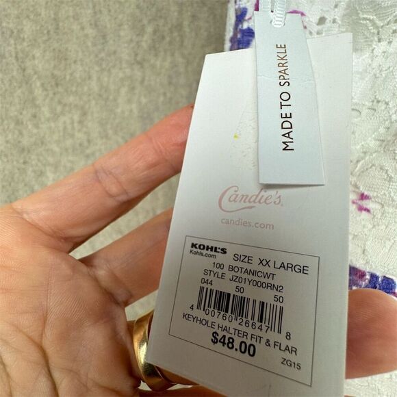 Candie's Women's 2XL White Floral Keyhole Halter Fit & Flare Dress - Picture 4 of 10